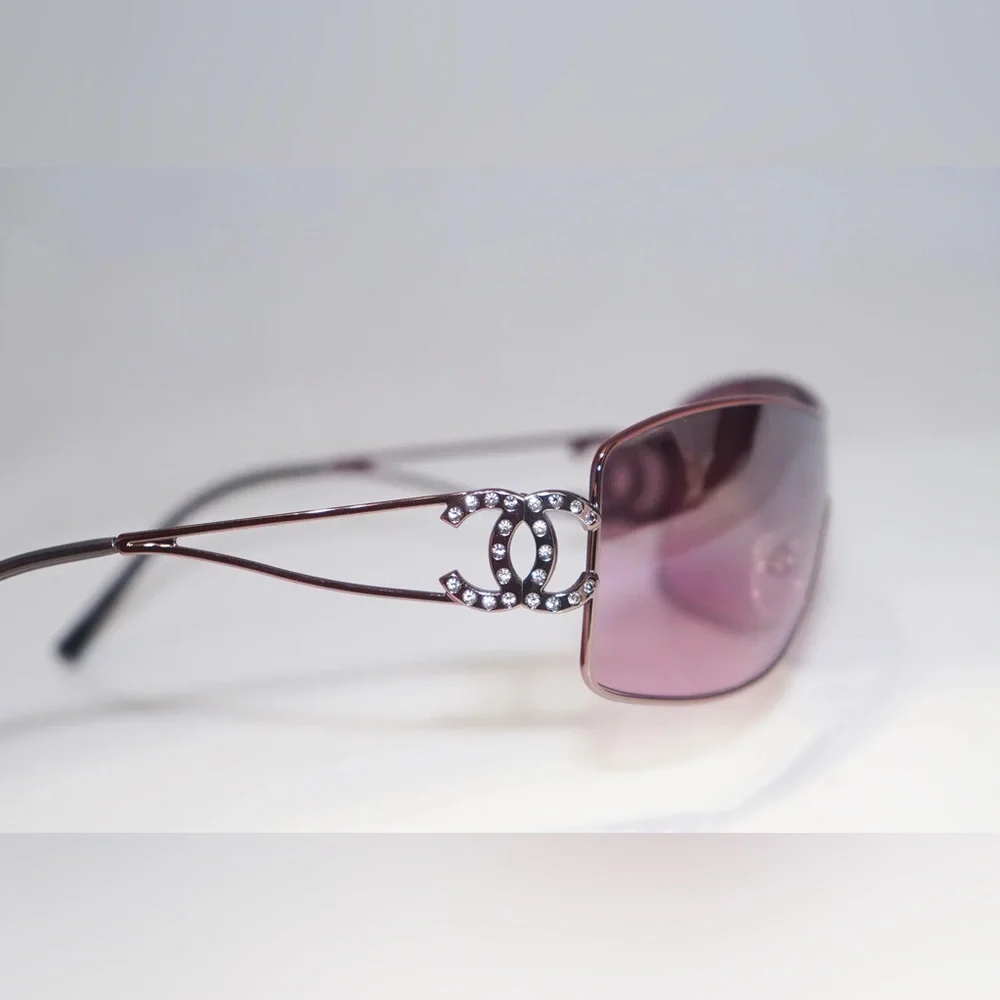 🩷CHANEL Vintage pink/ purple Sunglasses - Picture 5 of 12